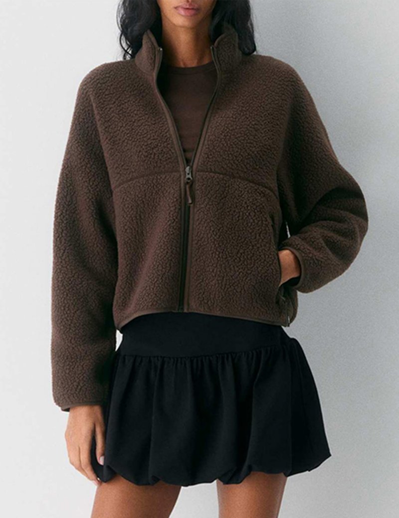 Yozazzy Fleece Jackets Women Causal Long Sleeve Sherpa Jacket Warm Ziper Fuzzy Coat Sweatshirts Trendy with Pockets(Brown-M)
