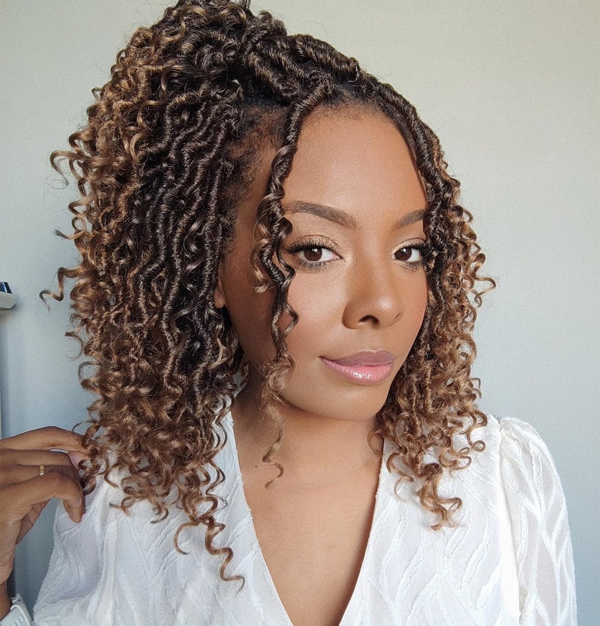 Zrq 8 Packs 10 Inch Goddess Locs Crochet Hair Ombre Boho Faux Locs Croceht Braids Synthetic Hair,Hippie Faux Locs Pre Looped Sof