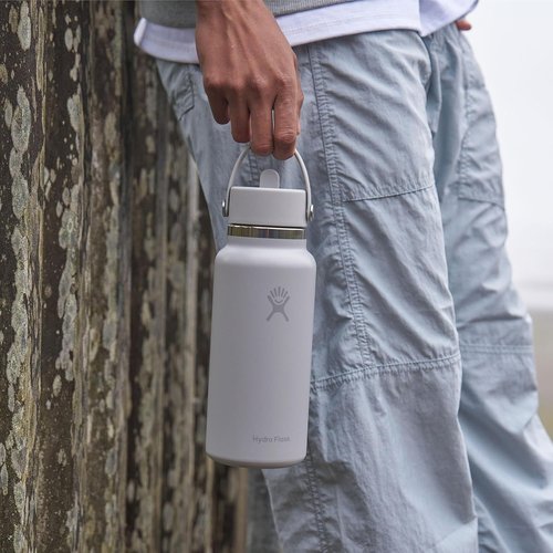 Hydro Flask Water Bottle - Insulated Stainless Steel with Wide Straw Lid - 40 Oz Oat Tan, Leakproof Design