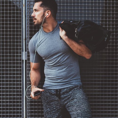 MLYENX Workout Shirts for Men - Quick Dry, Moisture-Wicking Athletic T-Shirts | 7 Pack