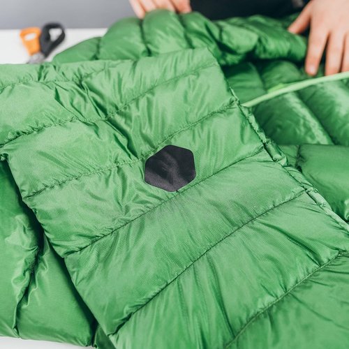 GEAR AID Tenacious Tape Hex – Repair Patches for Down Jackets & Tents | 4-Pack (2.5” & 1.5”, Clear/Black)