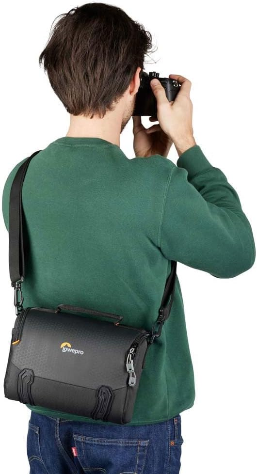Lowepro Adventura, Camera Schoulder Bag