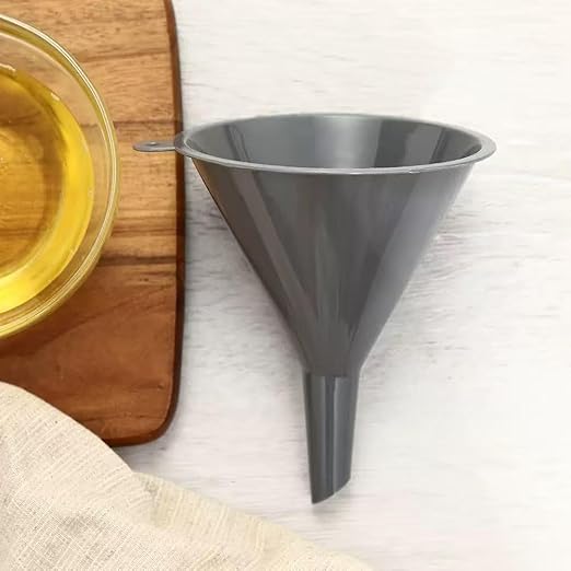 Plastic Kitchen Funnel Set of 3, Round Kitchen Funnels for Filling Bottles, Multifunctional Small Medium and Large Sizes for Canning, Lab or Car Oil Use (Gray)