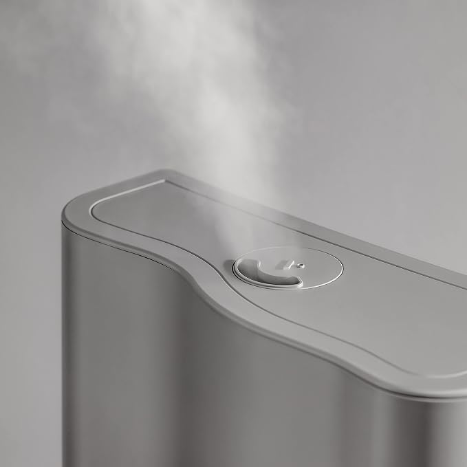 Vitruvi Cloud Bedside Humidifier, Dove, 24 Hr Run Time, 602ft Coverage, Large Home Bedroom - Night Mode - Includes 3 Month Filter