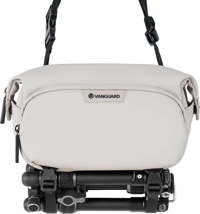 Vanguard VEO Lite W3L Camera & Everyday Waist Pack – 3L Capacity, Fits