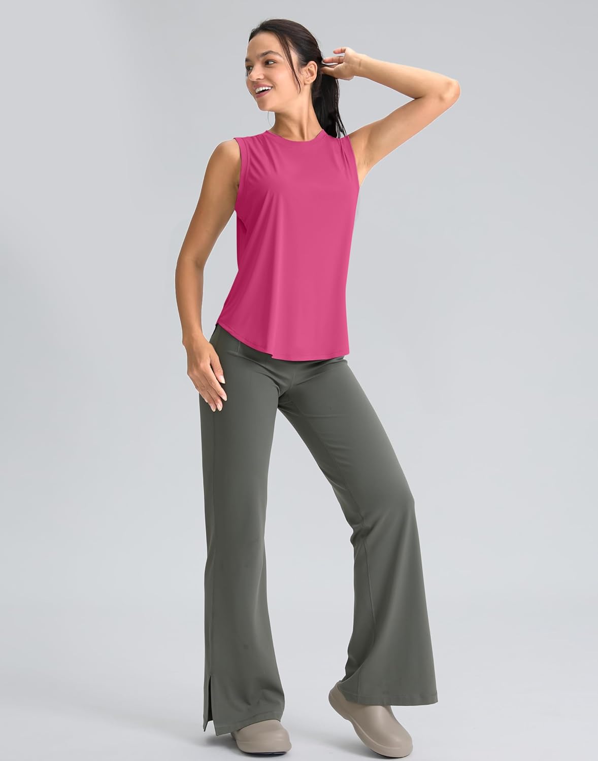 SANTINY Women's Athletic Tank Tops - Breathable Lightweight Workout Shirts for Tennis & Yoga