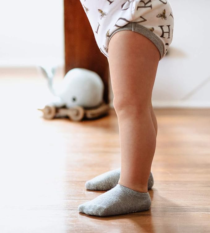 Burt's Bees Baby Baby Girls' Ankle Socks with Non-Slip Grips (6-Pack)