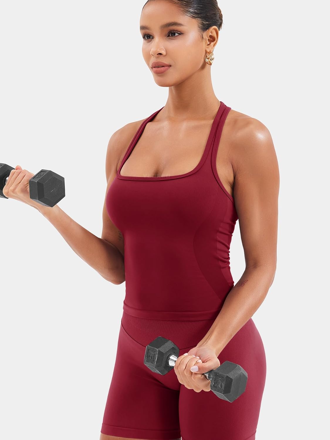 YEOREO Workout Tank Tops for Women - Seamless Square Neck Sleeveless Gym & Yoga Shirts