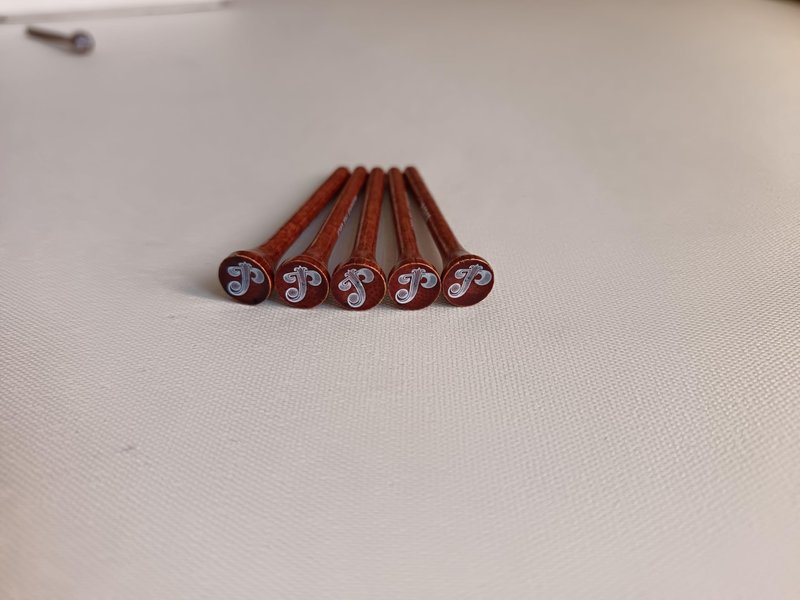 PGACE Golf TEES Bamboo Golf Tees 2-3/4 Inch (70mm) | a Pack of 100 Units of Smooth Low Friction Bamboo Golf Tees | Extra Durable | Stronger Than Wood Golf Tees | Biodegradable