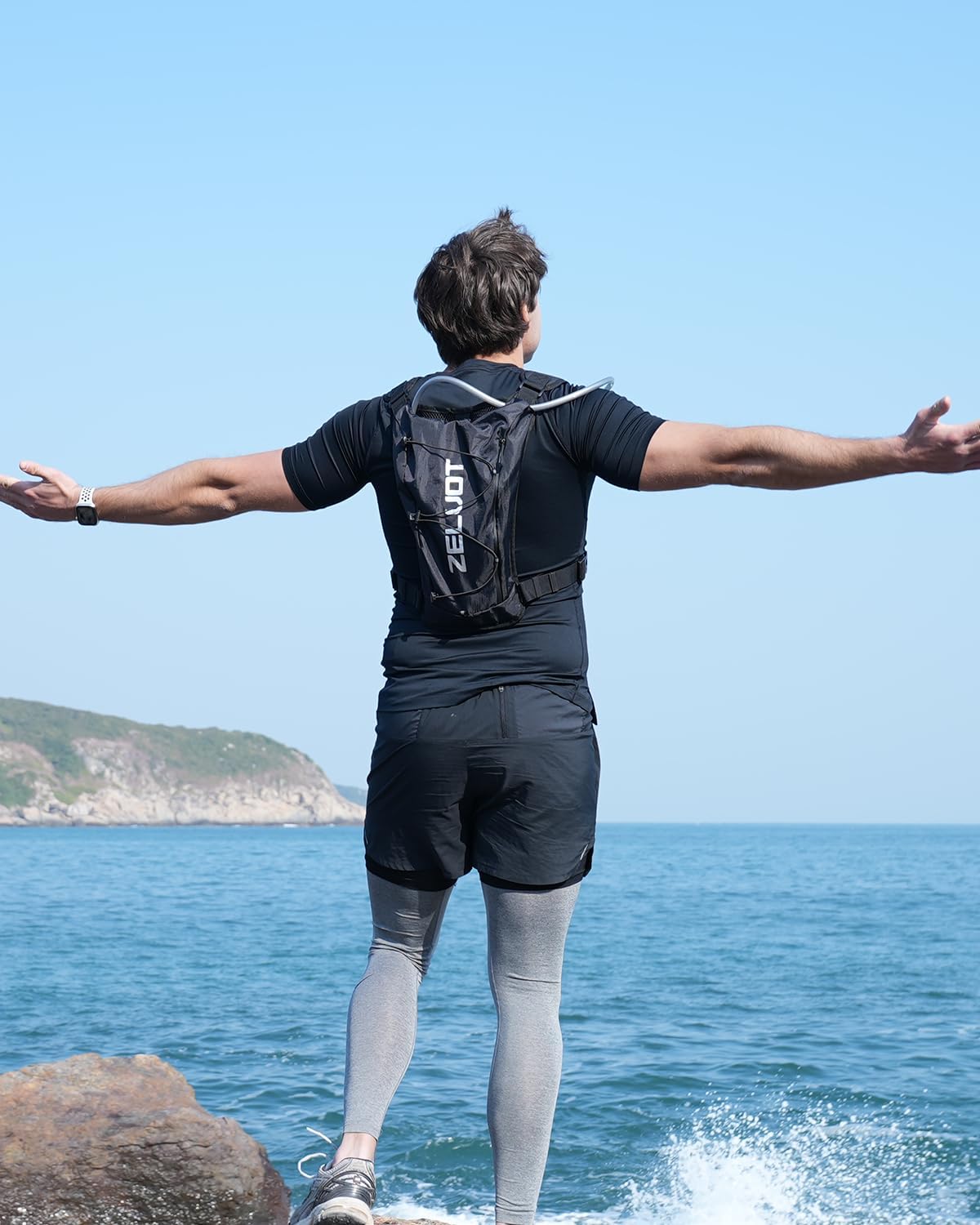 Zelvot Hydration Backpack - Lightweight Running Vest with 2L Water Bladder & Reflective Gear Holder | Ideal for Marathons
