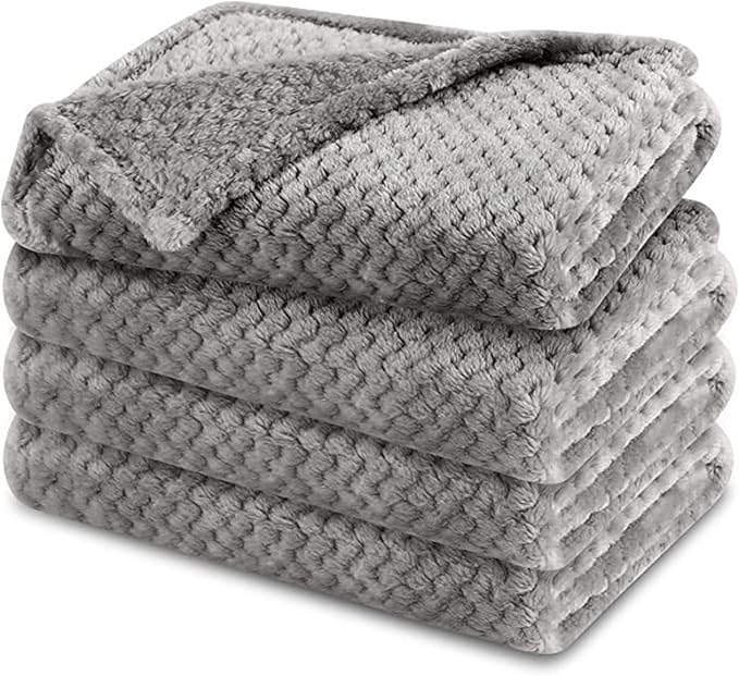Pet Blanket Warm Soft Dog Blankets Washable Cat Throw Blankets Sofa Bed Couch Furniture Protector Cover for Small Medium Large Dogs Cats, Grey, 20" x 28"