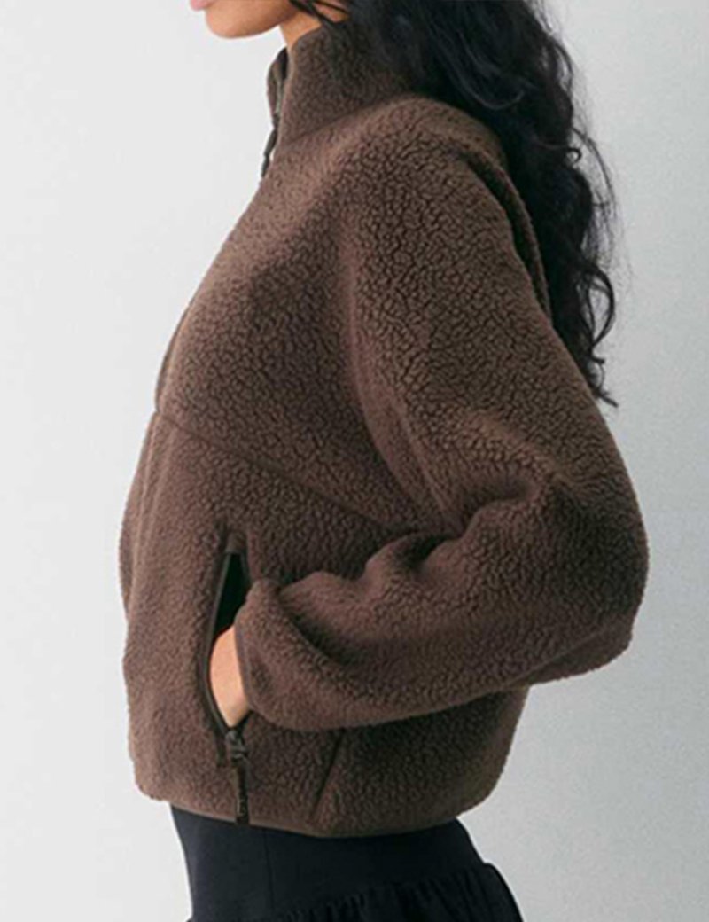 Yozazzy Fleece Jackets Women Causal Long Sleeve Sherpa Jacket Warm Ziper Fuzzy Coat Sweatshirts Trendy with Pockets(Brown-M)