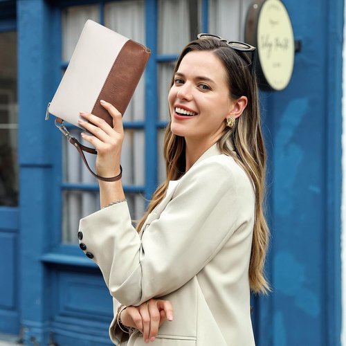 CLUCI Leather Wristlet Wallet - Large Capacity Clutch Purse for Women | Slim Travel Organizer with Card Holder