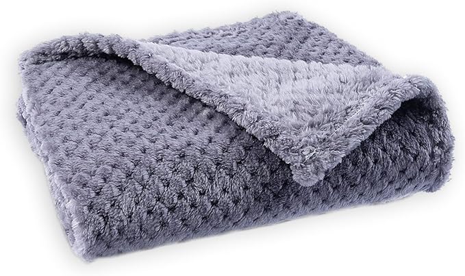 Pet Blanket Warm Soft Dog Blankets Washable Cat Throw Blankets Sofa Bed Couch Furniture Protector Cover for Small Medium Large Dogs Cats, Purple, 24" x 31"
