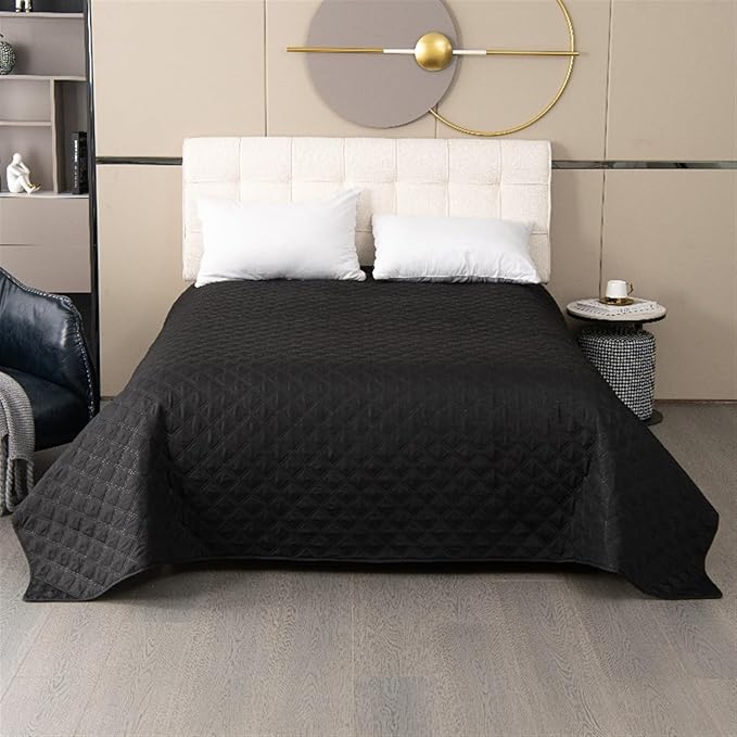 GIBZ Waterproof Dog Bed Cover Anti Slip Pet Furniture Protector Blanket Washable Thick Quilted Mat, Black, 172x208cm