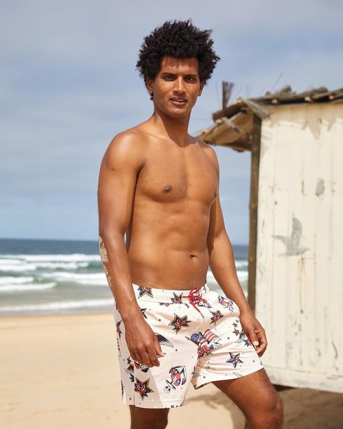 Maamgic Men's Swim Trunks - 5.5 Inch Quick-Dry Board Shorts with Compression Liner & Zipper Pockets