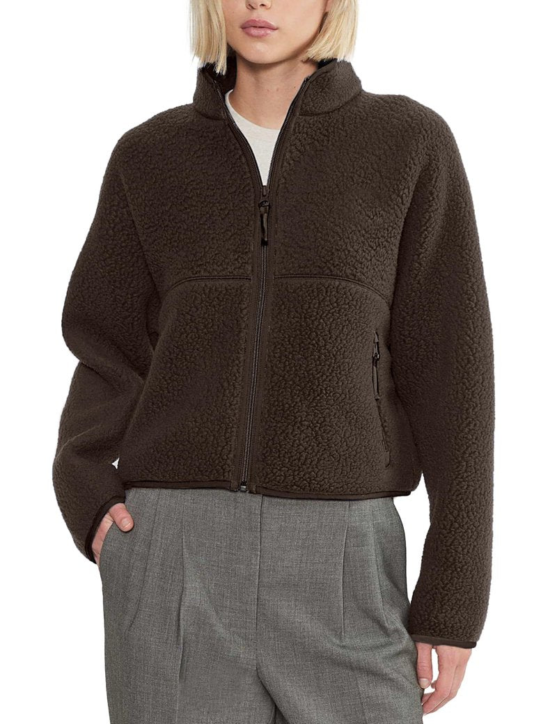 Yozazzy Fleece Jackets Women Causal Long Sleeve Sherpa Jacket Warm Ziper Fuzzy Coat Sweatshirts Trendy with Pockets(Brown-M)