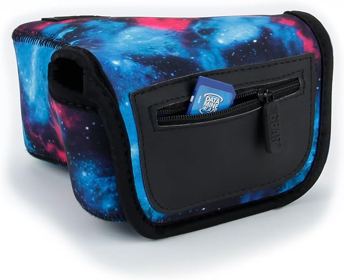 USA Gear Camera Sleeve for Compact SLRs Compatible