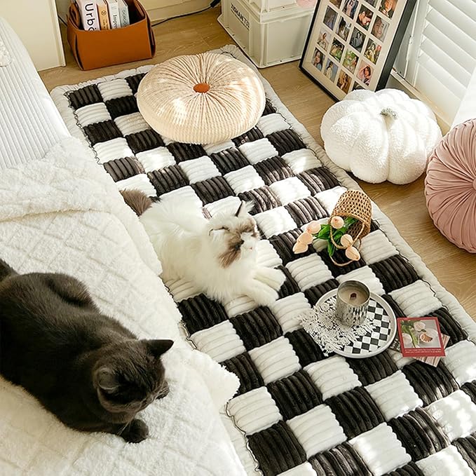 FunnyFuzzy Cream-Coloured Plaid Square Pet Mat Bed Couch Cover, Winter Thickened Dog Bed Cover Pet Blanket Sofa Couch Furniture Protector for Kids Dog Cat(Size:27.6 * 59.06 in,Color:Black)