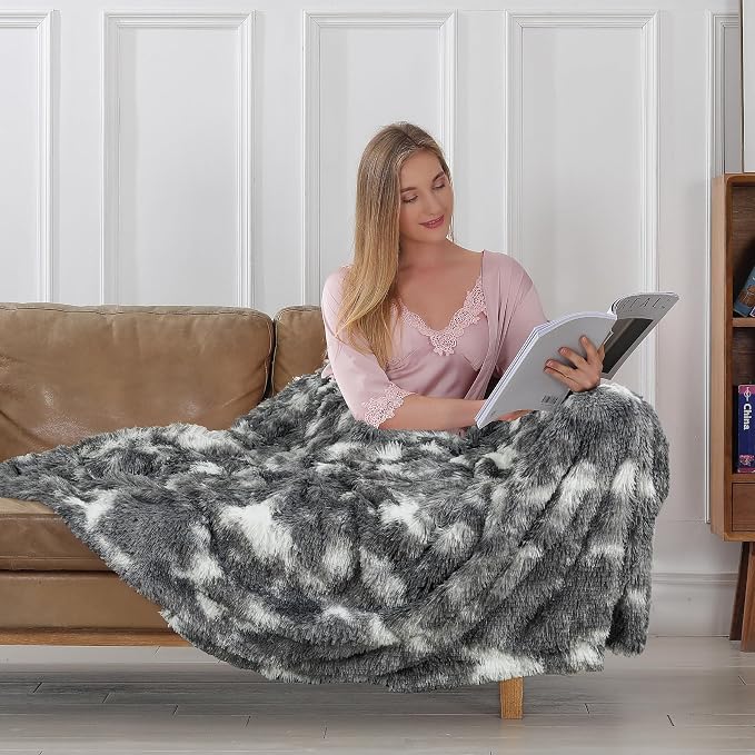 Tuddrom Decorative Extra Soft Fuzzy Faux Fur Throw Blanket 50" x 60", Solid
