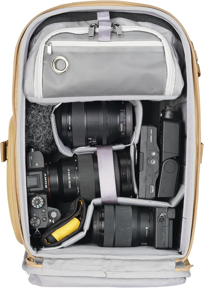 VANGUARD VEO Metro B20L Camera & Everyday Backpack – Fits 70–200mm Attached