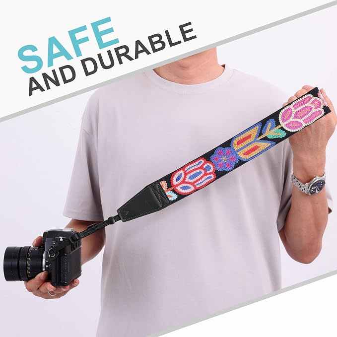 Padwa Lifestyle Colorful Crochet Camera Strap