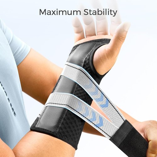 FREETOO Carpal Tunnel Wrist Brace - Night Support for Pain Relief | Right Hand, S/M, Black/Grey