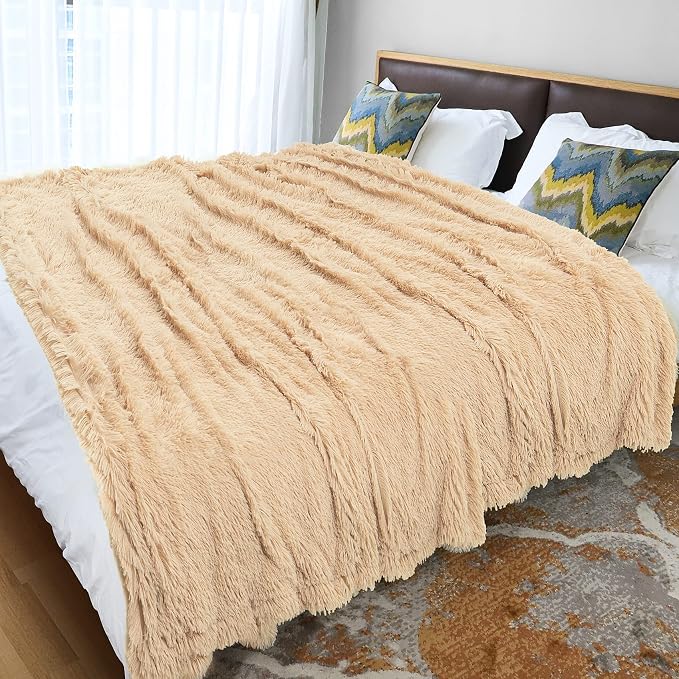 Tuddrom Decorative Extra Soft Faux Fur Blanket Twin Size 70" x 78", Solid