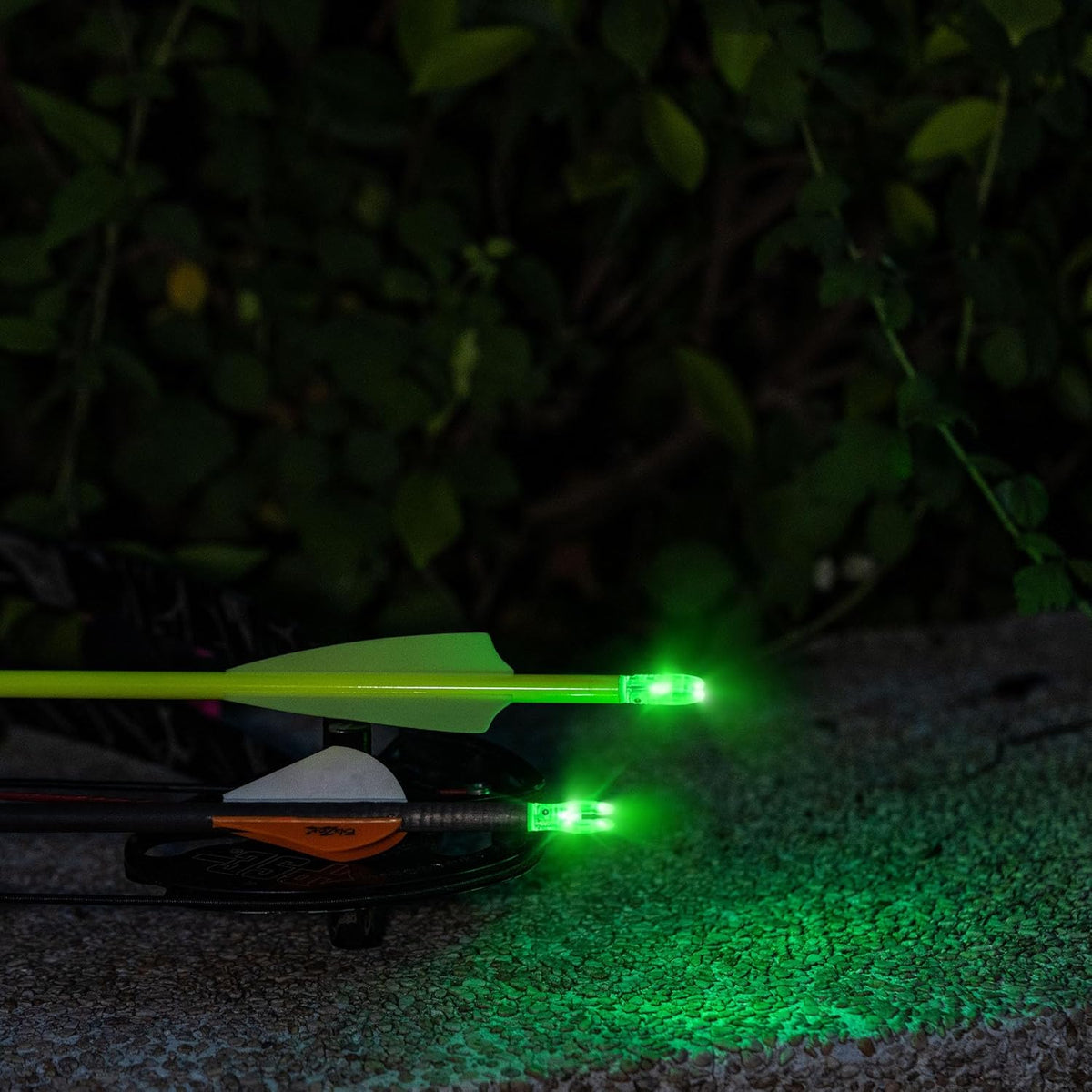 Skiennix Lighted Nocks for Arrows - 6PCS with .204/.233/.244/.246 Diameter & H/S/GT Bushings
