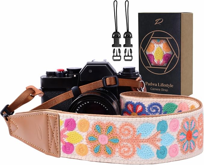 Padwa Lifestyle Colorful Crochet Camera Strap