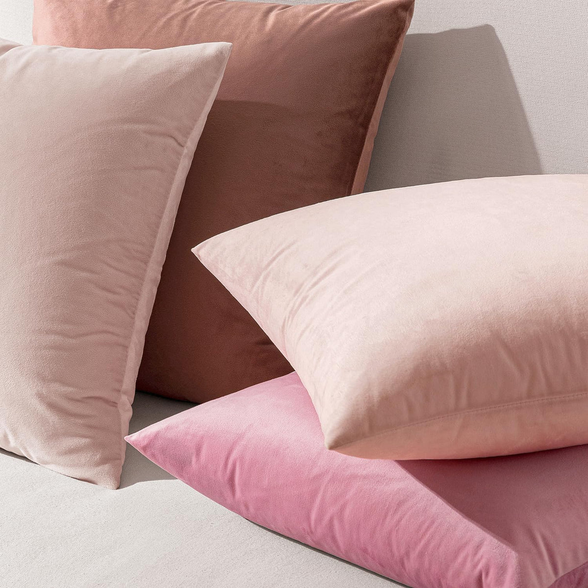 EMEMA Pack of 2 Velvet Pillow Covers Decorative Square Pillowcase Soft Solid Cushion Case for Sofa Bedroom Car 16x16 Inch Pink