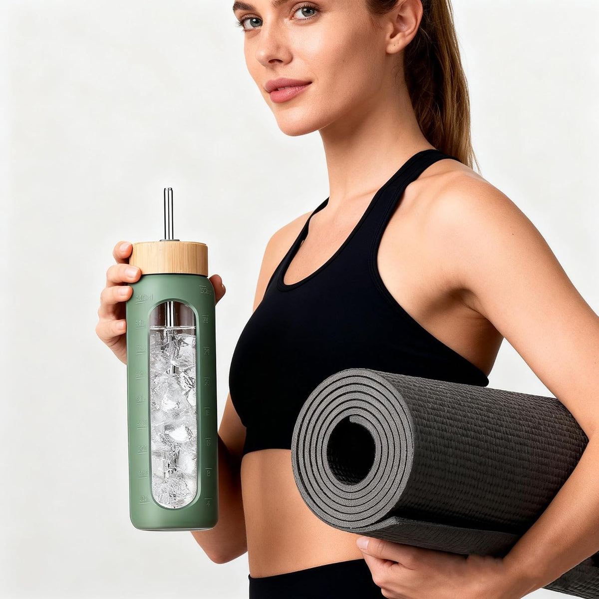 Skiennix 32 oz Glass Water Bottle - Borosilicate Tumbler with Silicone Sleeve & Bamboo Straw Lid | Leakproof, BPA-Free for Gym, Office & Travel