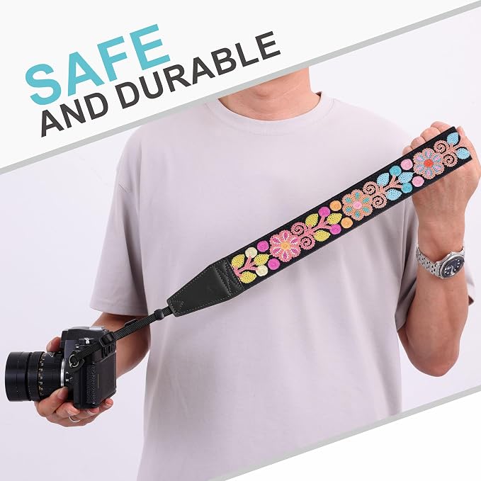 Padwa Lifestyle Colorful Crochet Camera Strap