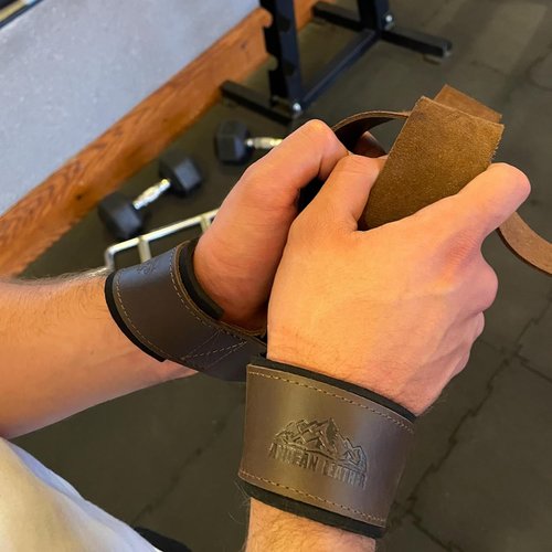 Andean Leather - Padded Neoprene Weightlifting Straps for Strength Training & Deadlifts - Durable Full Grain Leather
