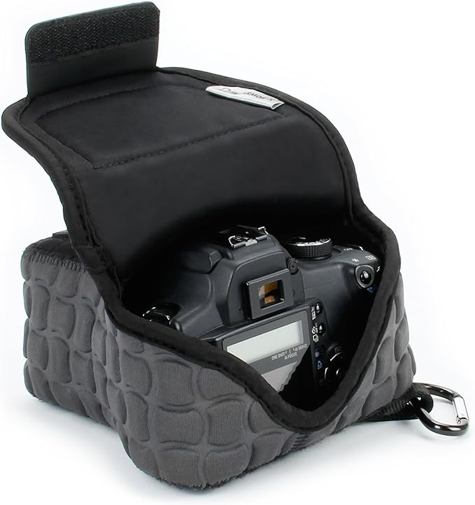 USA Gear Camera Sleeve for Compact SLRs Compatible