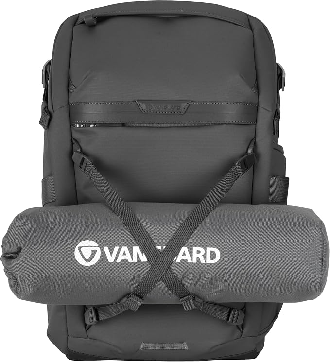 VANGUARD VEO Metro B25L Camera & Everyday Backpack – Fits 70–200mm Attached