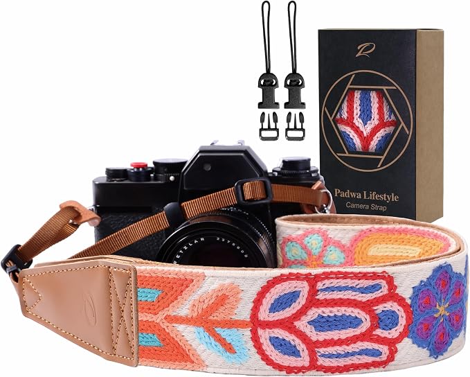 Padwa Lifestyle Colorful Crochet Camera Strap