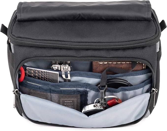 Think Tank Mirrorless Mover 20 Camera Bag Medium/Large