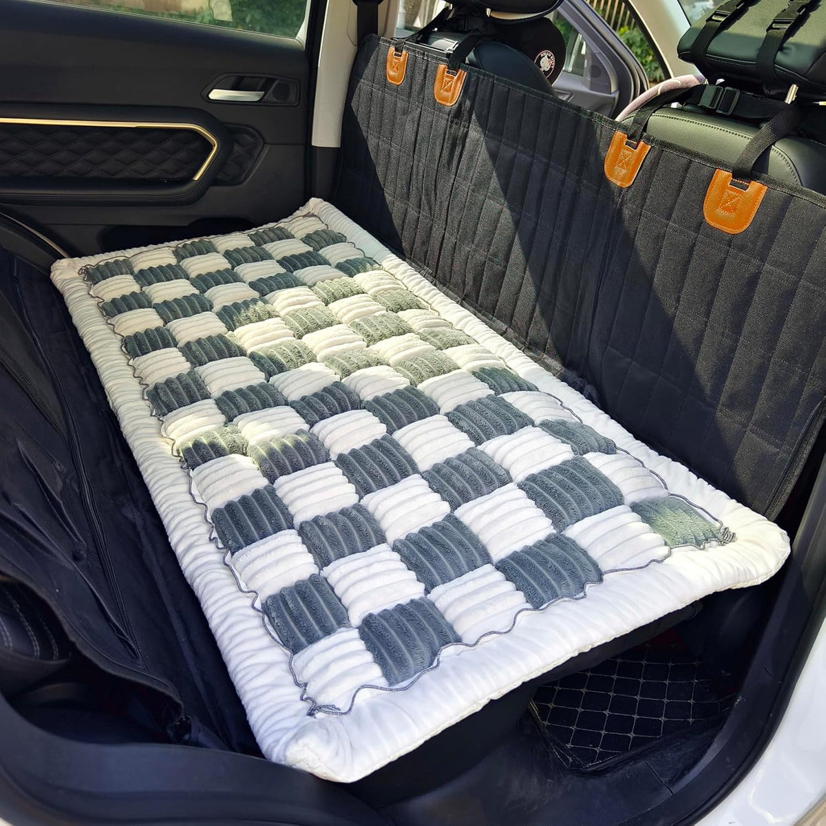 Backseat Pet Bed Mat, Truck Plaid Dog Bed for Car Back Seat, Deluxe Dog Seat Covers, Non-Slip Travel Pet Mat, Fit for Backseat Extenders and Trucks SUVs (Green, 24.8x54 inch)