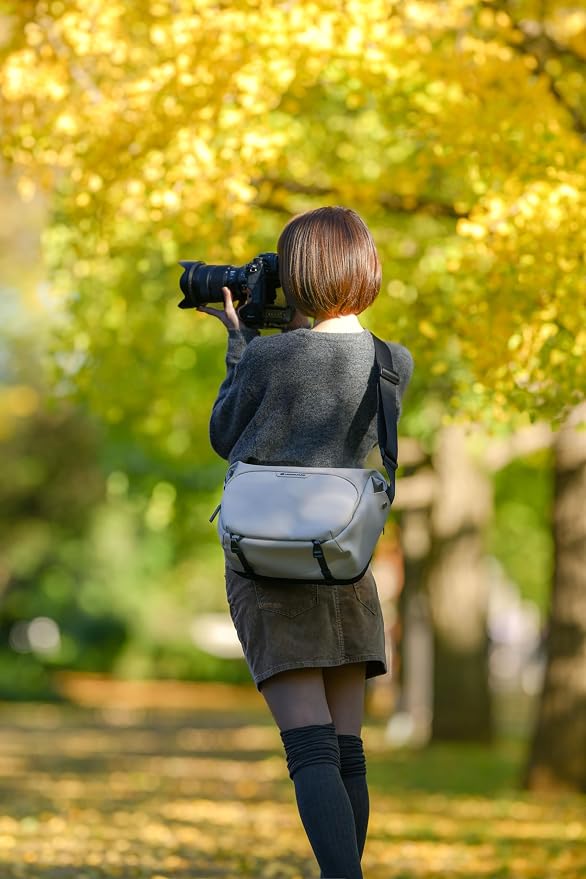 Vanguard VEO Lite S7L Camera & Everyday Shoulder Bag – Fits Mirrorless Camera +