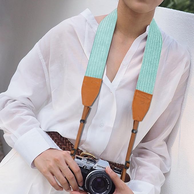 Padwa Lifestyle Corduroy Camera Strap
