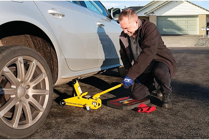 Performance Tool W1606 2 Ton (4,000 lbs.) Capacity Compact Trolley Jack