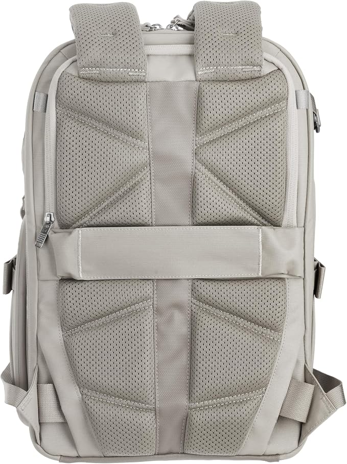 VANGUARD VEO Metro B20L Camera & Everyday Backpack – Fits 70–200mm Attached