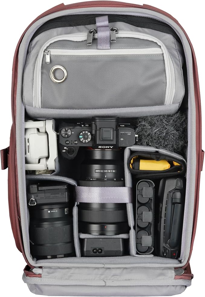 VANGUARD VEO Metro B20L Camera & Everyday Backpack – Fits 70–200mm Attached
