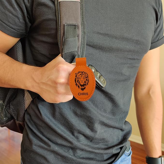 LaserGram Oval Keychain, Palm Trees, Personalized Engraving Included (Orange)
