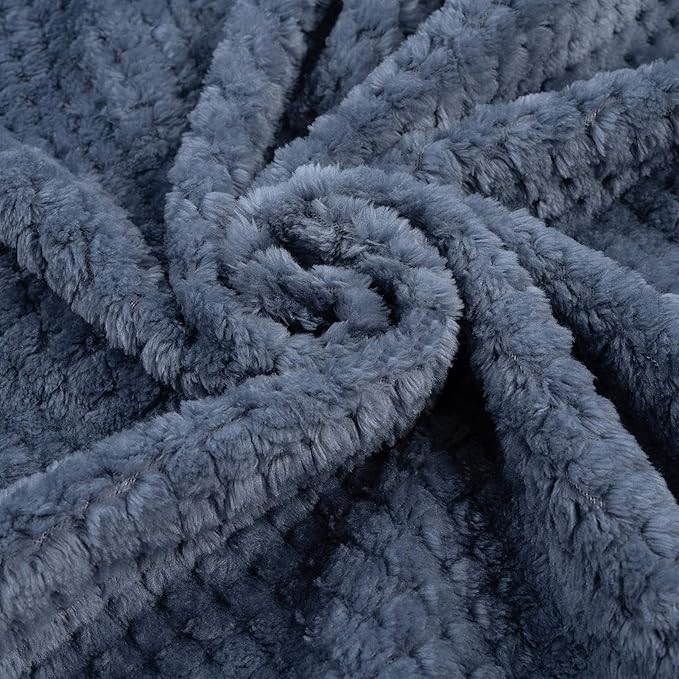 Pet Blanket Warm Soft Dog Blankets Washable Cat Throw Blankets Sofa Bed Couch Furniture Protector Cover for Small Medium Large Dogs Cats, Blue, 39" x 63"
