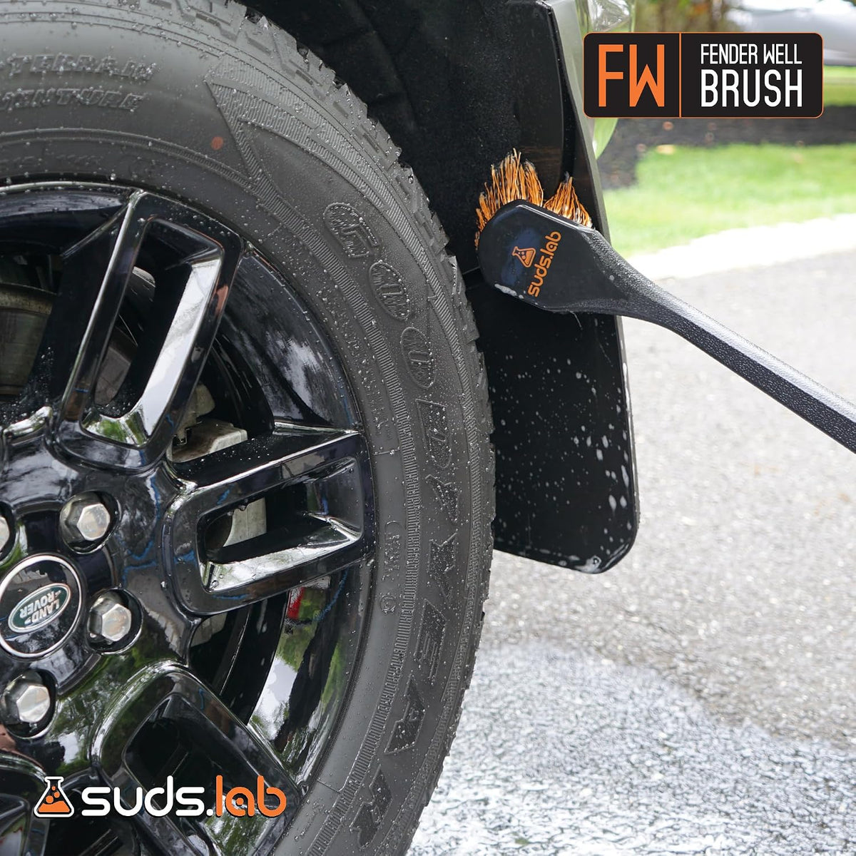 Suds Lab FW Fender Well Brush, Car Wash Brush, Long Handle Tire Cleaner for Car Detailing, 18 Inch, Soft Bristles, Non-Slip Grip, Black