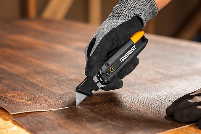 ToughBuilt – Prybar Utility Knife, Heavy-Duty Folding Utility Knife with Built-In Prybar, Scraper Edge, Wire Cutter, and Quick-Change Blade Release, All-Metal Construction (TB-H4-12-I)