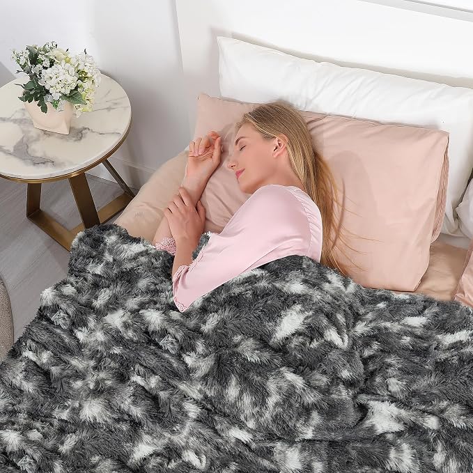 Tuddrom Decorative Extra Soft Fuzzy Faux Fur Throw Blanket 50" x 60", Solid