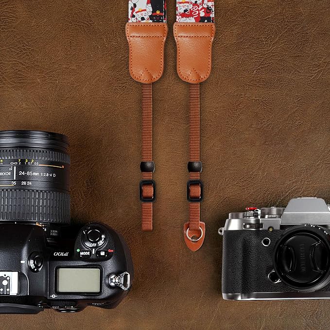 Padwa Lifestyle Red Cat Animal Print Camera Strap